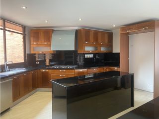 Foto 7 de SANTA BARBARA ALTA ARRIENDO - 445 MTS2 MAS TERRAZA - $25.000.000