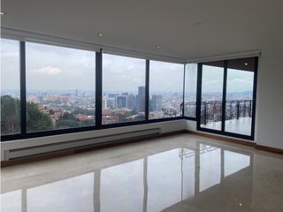 Foto 2 de SANTA BARBARA ALTA ARRIENDO - 445 MTS2 MAS TERRAZA - $25.000.000