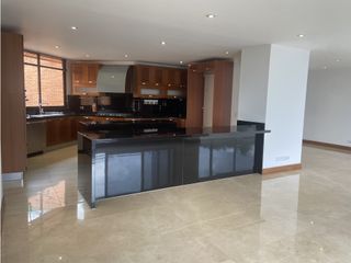 Foto 5 de SANTA BARBARA ALTA ARRIENDO - 445 MTS2 MAS TERRAZA - $25.000.000