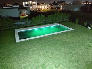 Foto 15 de ALQUILER DE CASA EN Pilar