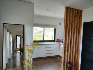 Foto 7 de ALQUILER DE CASA EN Pilar