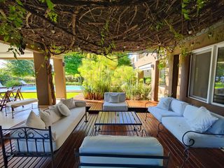 Foto 8 de CASA EN ALQUILER SANTA MARIA DE TIGRE 8 AMBIENTES