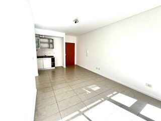 Foto 3 de Alquiler 2 ambientes Villa Urquiza. Con balcon.