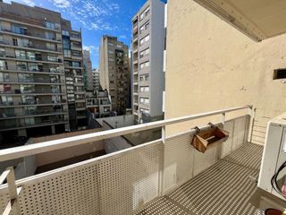 Foto 11 de Alquiler 2 ambientes Villa Urquiza. Con balcon.