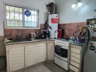Foto 7 de VENTA CASA DE DOS DORMITORIOS MAS DEPARTAMENTO NQN