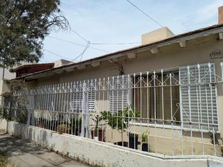 Foto 2 de VENTA CASA DE DOS DORMITORIOS MAS DEPARTAMENTO NQN