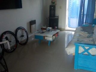 Foto 1 de En venta departamento tres dormitorios, patio!