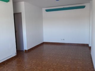 Foto 2 de VENTA Departamento 4 ambientes