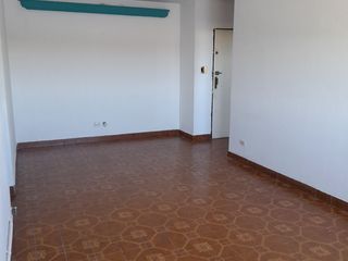 Foto 3 de VENTA Departamento 4 ambientes