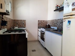 Foto 5 de SE VENDE DEPARTAMENTO PLANTA ALTA ZONA SAN LUIS Y NOGOYA