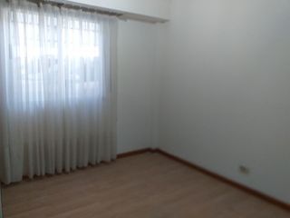 Foto 19 de Neuquen. Alquiler. Departamento 2 dormitorios,  PB (1 en suite). Barrio Maria Auxiliadora