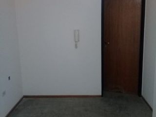 Foto 1 de OFICINA EN INMEJORABLE UBICACIÃN DE ALTA GRACIA