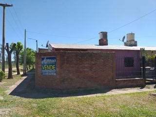 Foto 4 de VENTA DE CASA - BÂº 104 VIVIENDAS