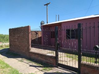 Foto 3 de VENTA DE CASA - BÂº 104 VIVIENDAS