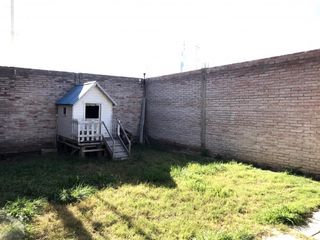 Foto 23 de MODERNA CASA UBICADA A SOLO 5 MINUTOS DEL CENTRO DE SAN RAFAEL