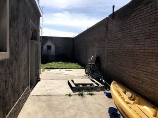 Foto 17 de MODERNA CASA UBICADA A SOLO 5 MINUTOS DEL CENTRO DE SAN RAFAEL