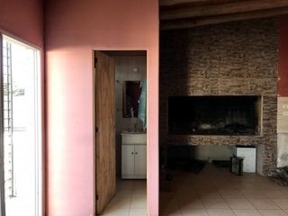 Foto 21 de MODERNA CASA UBICADA A SOLO 5 MINUTOS DEL CENTRO DE SAN RAFAEL