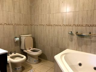 Foto 12 de MODERNA CASA UBICADA A SOLO 5 MINUTOS DEL CENTRO DE SAN RAFAEL