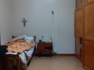 Foto 8 de Casa en lote propio de 8.66 x 24 con garaje y un local