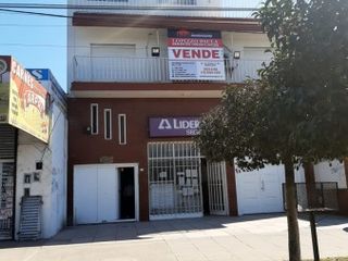Foto 2 de CASA MULTIFAMILIAR VIRREY DEL PINO