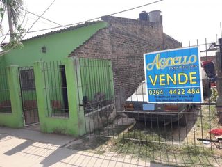 Foto 1 de SE VENDE CASA. AVENIDA GARDEL ESQUINA 32 BÂ° NUEVO