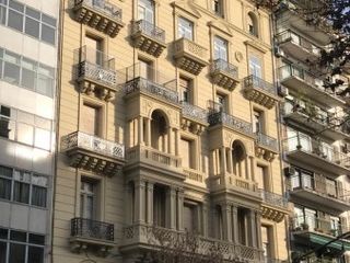 Foto 1 de 6 Amb + Depend.Serv. Apto Profesional. Edif. MONUMENTO HISTORICO... Hermosos Detalles de Estilo