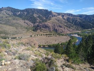 Foto 9 de Fraccion con costa de Rio Limay