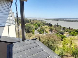 Foto 1 de En venta semipiso zona parque !
