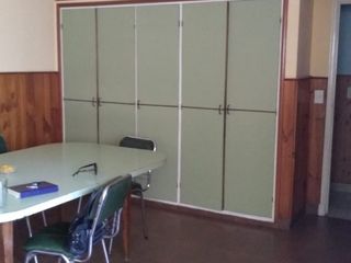 Foto 5 de Chalet en lote propio de 5 ambientes, desarrollada en una planta con un altillo. Villa Primera