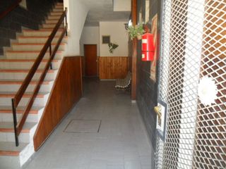 Foto 3 de Depto 2 Amb Edificio Luna 2do 12