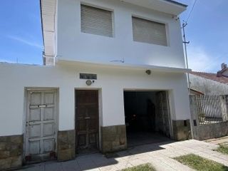Foto 13 de chalet 4 amb. + depto 2 + dep. amb. 11 de sept.7500