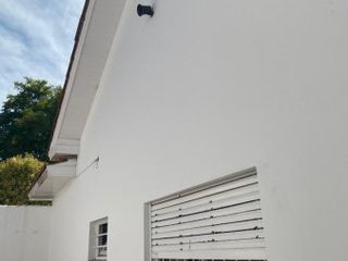 Foto 10 de chalet 4 amb. + depto 2 + dep. amb. 11 de sept.7500