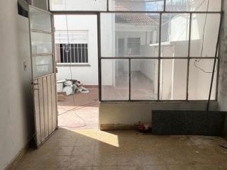 Foto 20 de chalet 4 amb. + depto 2 + dep. amb. 11 de sept.7500