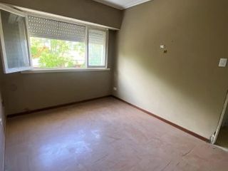 Foto 15 de chalet 4 amb. + depto 2 + dep. amb. 11 de sept.7500