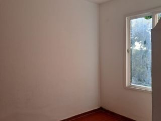 Foto 4 de VENTA - DEPTO 2 DORMITORIOS C/TERRAZA - BARRIO ROCAMORA