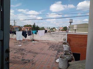 Foto 4 de Casa de 3 Dormitorios en esquina
