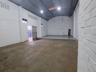 Foto 4 de VENDE DEPOSITO