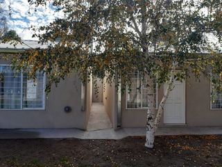 Foto 20 de Se vende COMPLEJO de 7 departamentos - PLOTTIER