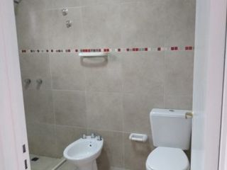 Foto 9 de Se vende COMPLEJO de 7 departamentos - PLOTTIER