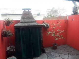 Foto 5 de Venta Duplex 3 ambientes patio y cochera - Aldo Bonzi TOMA PERMUTA MAR DEL PLATA