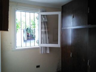 Foto 12 de CASA ALVARADO Y MITRE 4 AMB.