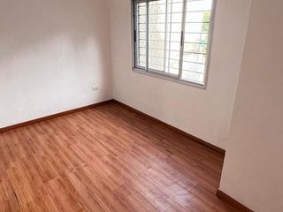 Foto 13 de Departamento tipo duplex en Moreno