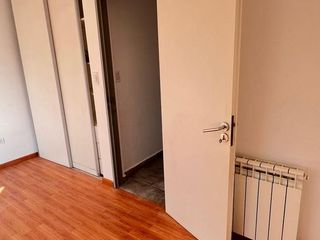 Foto 4 de Departamento tipo duplex en Moreno