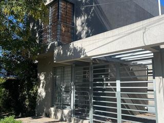 Foto 3 de Departamento tipo duplex en Moreno