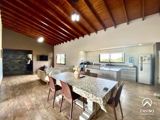Foto 12 de Excelente CASA EN VENTA