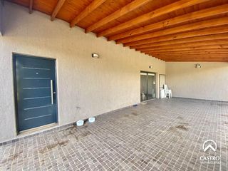Foto 6 de Excelente CASA EN VENTA