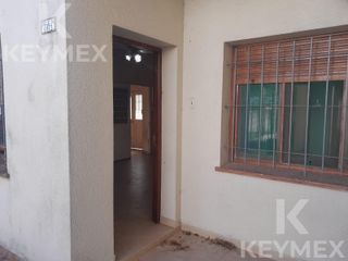 Foto 2 de Casa en  Venta 25 entre 482 y 483