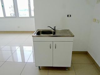 Foto 4 de Oficina en Alquiler - Pilar