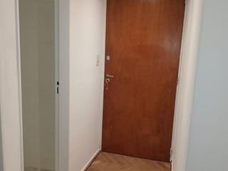 Foto 16 de Departamento en venta al frente con balcon