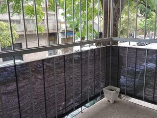 Foto 7 de Departamento en venta al frente con balcon